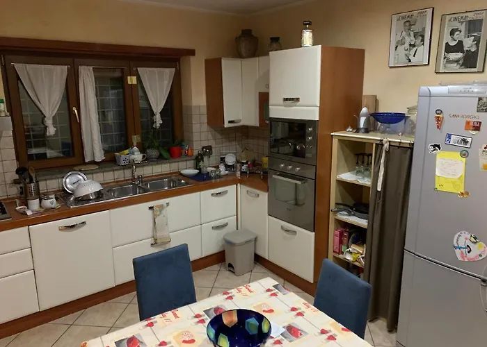 Elena House Kwatera prywatna *